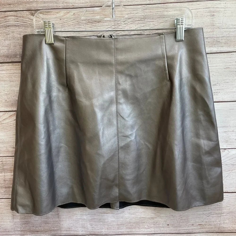 BAILEY/44 FAUX LEATHER‎ SKIRT IN PEWTER